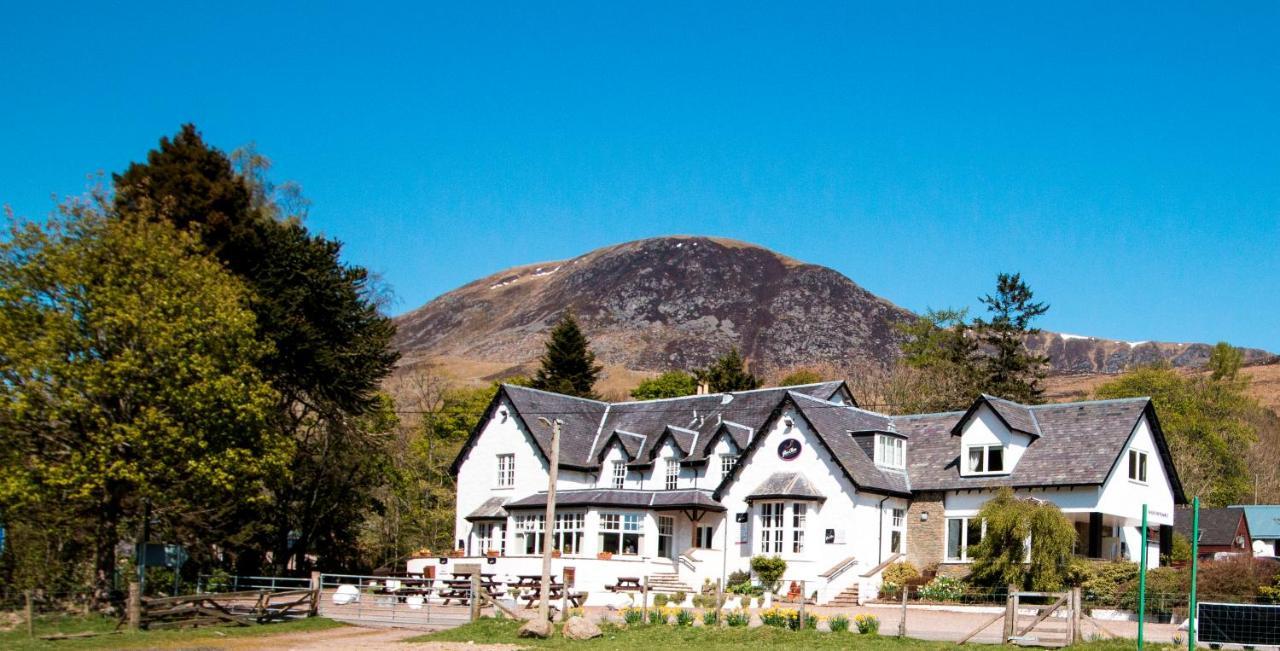 Glen Clova Hotel & Luxury Lodges Millton of Clova Exterior foto
